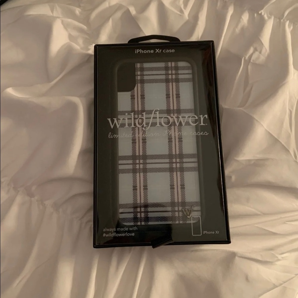 wildflower iphone xr case SOLD